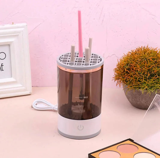 CleanSwipe Brush Washer – Instant Beauty Tool Cleaner