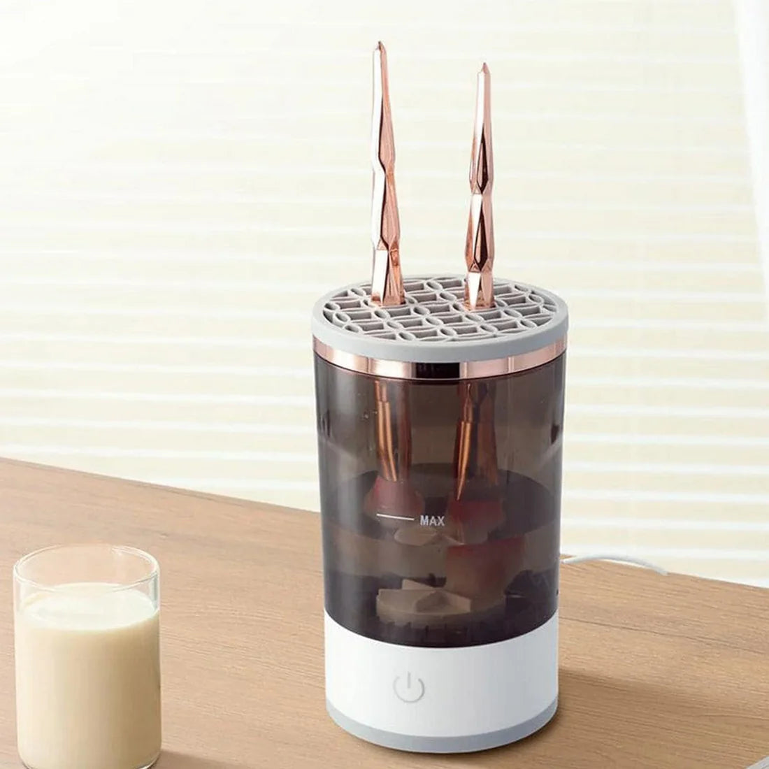 CleanSwipe Brush Washer – Instant Beauty Tool Cleaner